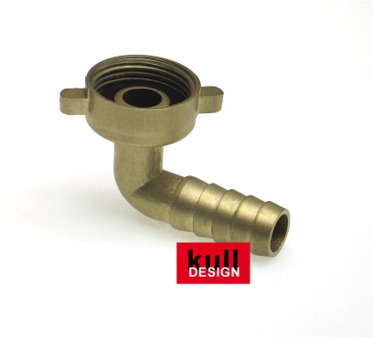 Angle nozzle for garden hose